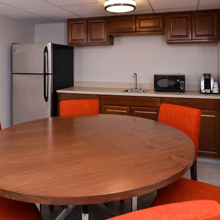 Holiday Inn Express & Suites Springfield By Ihg Exteriör bild